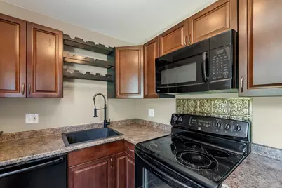 16 Brook Street, Derry, NH 03038 - Photo 24