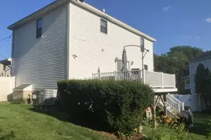 114 Morning Glory Dr, Manchester, NH 03109 - Photo 6