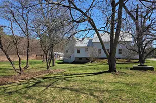 321 Meriden Rd, Lebanon, NH 03766 - Photo 4