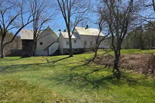 321 Meriden Rd, Lebanon, NH 03766 - Photo 10