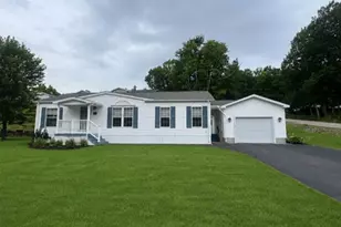 637 Benton Dr, Laconia, NH 03264 - Photo 1