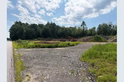 364 Calef Highway #016-038-004, Epping, NH 03042 - Photo 6