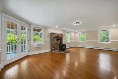 26 Old Mont Vernon Road #A/B, Amherst, NH 03031 - Photo 4