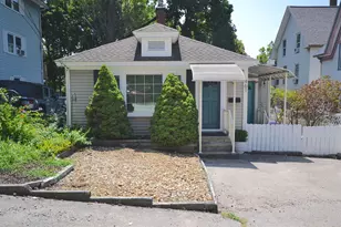461 Manchester St, Manchester, NH 03103 - Photo 4