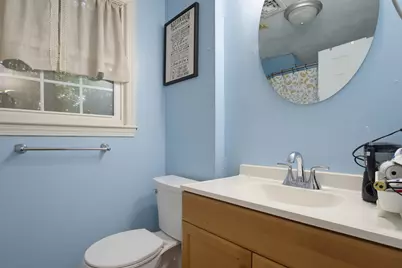 21 Shelburne Road, Nashua, NH 03063 - Photo 10