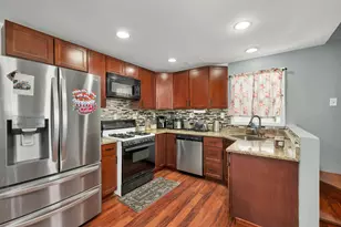 5 Howard St, Pembroke, NH 03275 - Photo 8