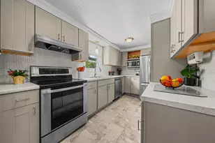 66 Fairfield Dr, Concord, NH 03301 - Photo 4