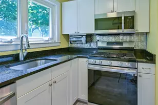 375 Orange St, Manchester, NH 03104 - Photo 22