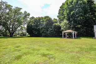 2 Mill St, Merrimack, NH 03054 - Photo 16