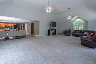 141 Paige Hill Rd, Goffstown, NH 03045 - Photo 22
