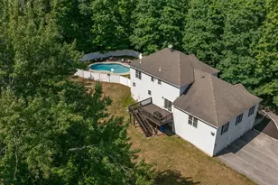 141 Paige Hill Rd, Goffstown, NH 03045 - Photo 4