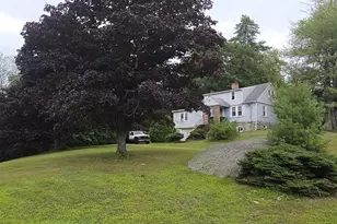 115 Hovey Rd, Londonderry, NH 03053 - Photo 1