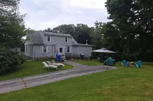 115 Hovey Rd, Londonderry, NH 03053 - Photo 4