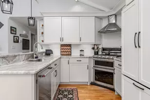 23 Escumbuit Rd, Derry, NH 03038 - Photo 18