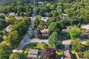 2 Queensway Cir, Nashua, NH 03062 - Photo 6