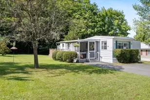 99 Hayes Mobile Home Park, Exeter, NH 03833 - Photo 4