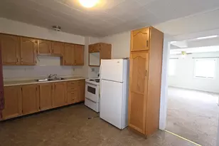 112 Jolbert St, Berlin, NH 03570 - Photo 6