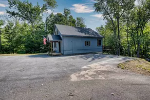 34 Elm St, Ossipee, NH 03864 - Photo 6