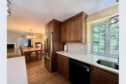 35 Cherrywood Drive, Dover, NH 03820 - Photo 8