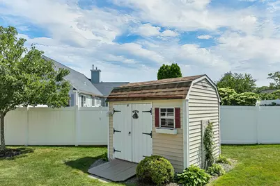 41 Viola Circle, Seabrook, NH 03847 - Photo 10