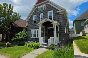 187 Madison Ave, Berlin, NH 03570 - Photo 2