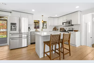 8 Warner Lane, Hampton, NH 03842 - Photo 4