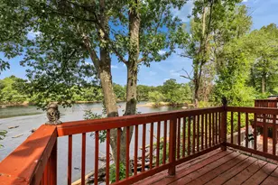 44 Emerald St, Manchester, NH 03103 - Photo 2
