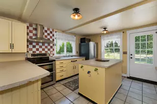 185 Green Mountain Rd, Effingham, NH 03882 - Photo 4