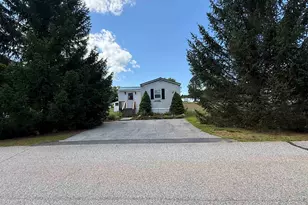 16 Autumn Dr, Belmont, NH 03220 - Photo 2
