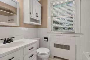 831 Maple St, Manchester, NH 03104 - Photo 22