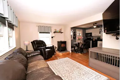 90 Green Road, Raymond, NH 03077 - Photo 12