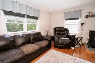 90 Green Rd, Raymond, NH 03077 - Photo 14