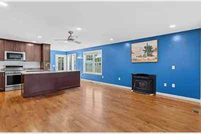 264 Broad Street, Nashua, NH 03063 - Photo 4