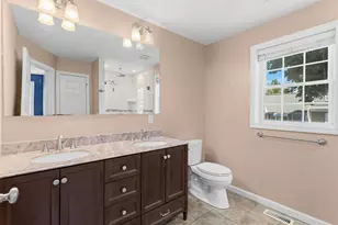 264 Broad St, Nashua, NH 03063 - Photo 18