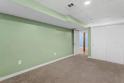 264 Broad Street, Nashua, NH 03063 - Photo 34
