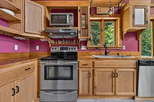 827 Mt Cardigan Rd, Alexandria, NH 03222 - Photo 8