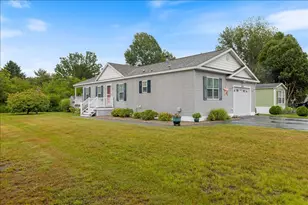 214 Mackerel Ave, Portsmouth, NH 03801 - Photo 4