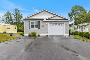 214 Mackerel Ave, Portsmouth, NH 03801 - Photo 34