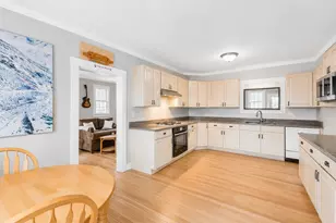 5 Pleasant St, Lincoln, NH 03251 - Photo 20