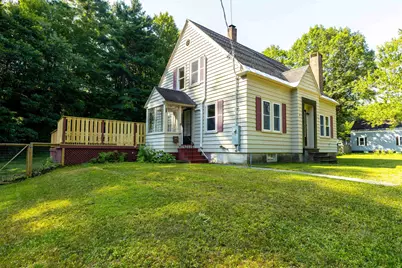 14 Bank Avenue, Claremont, NH 03743 - Photo 2