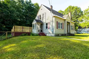 14 Bank Ave, Claremont, NH 03743 - Photo 2