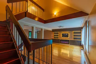 5 Tsienneto Rd, Derry, NH 03038 - Photo 16