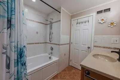 5 Tsienneto Road #5, Derry, NH 03038 - Photo 22