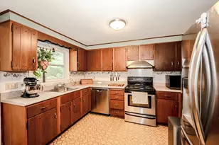 113 Currier Ave, Peterborough, NH 03458 - Photo 12