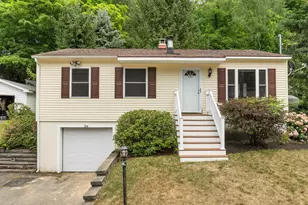 34 Valley St, Laconia, NH 03246 - Photo 6