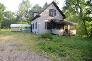 81 Water St, Lancaster, NH 03584 - Photo 2