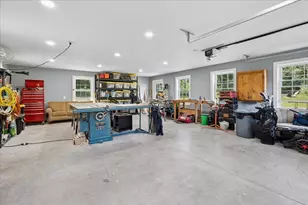 708 Cross Country Rd, Pembroke, NH 03275 - Photo 36