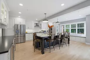 25 Clearwater Dr, Dover, NH 03820 - Photo 8