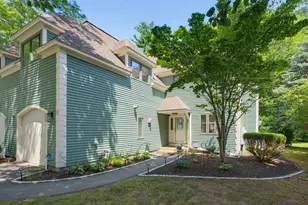 25 Clearwater Dr, Dover, NH 03820 - Photo 38