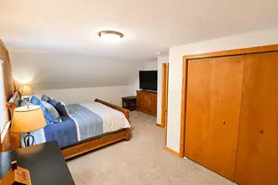 74 Myrtle St, Hillsboro, NH 03244 - Photo 24